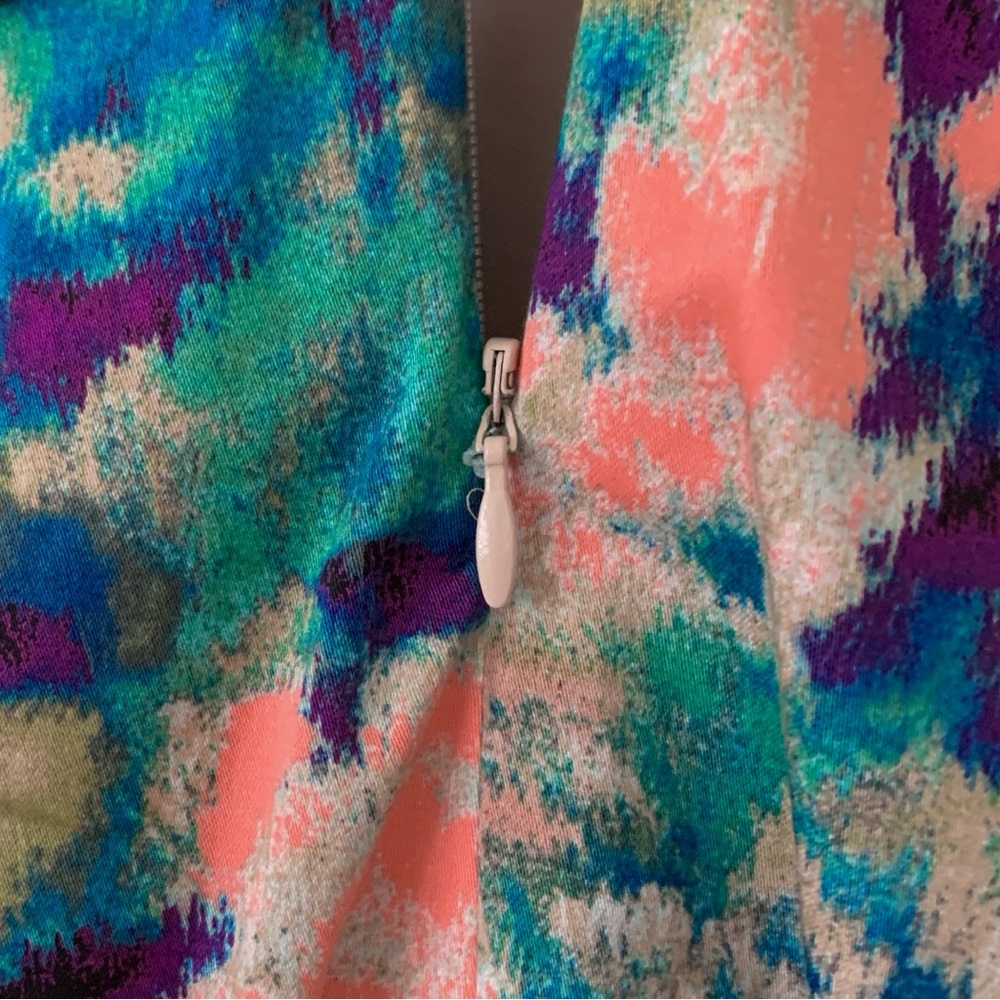 watercolor floral print fitted dress by Suzi Chin for Maggy Boutique - Picture 12 of 17